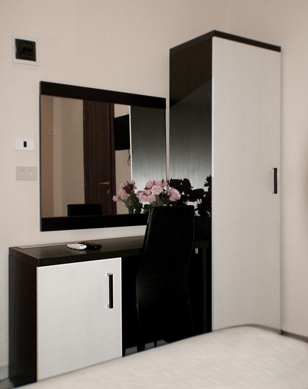 Premier Cavour Hotel Rome Room photo